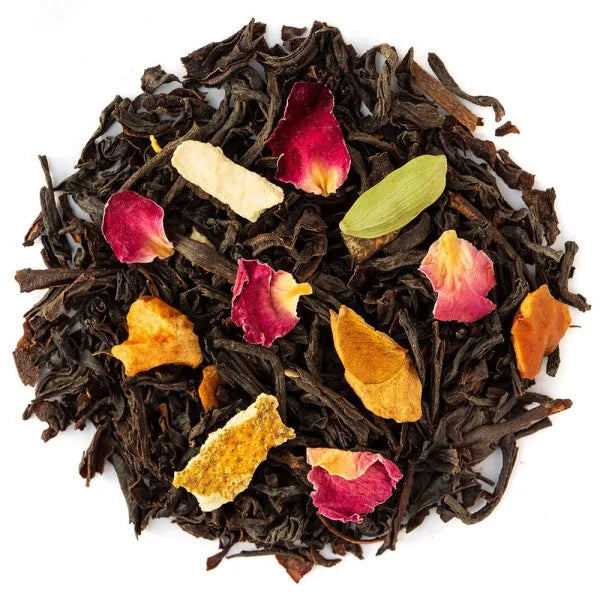 Tè di Natale: miscela di tè nero con mandorle, arancia, vaniglia e spezie. Acquista online Tè di Natale.